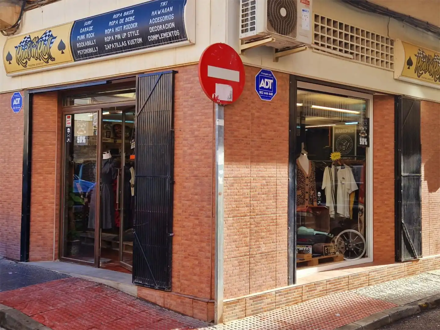 Geschaftsraum zur Miete in Almería mit Klimaanlage, Heizung und Möbliert