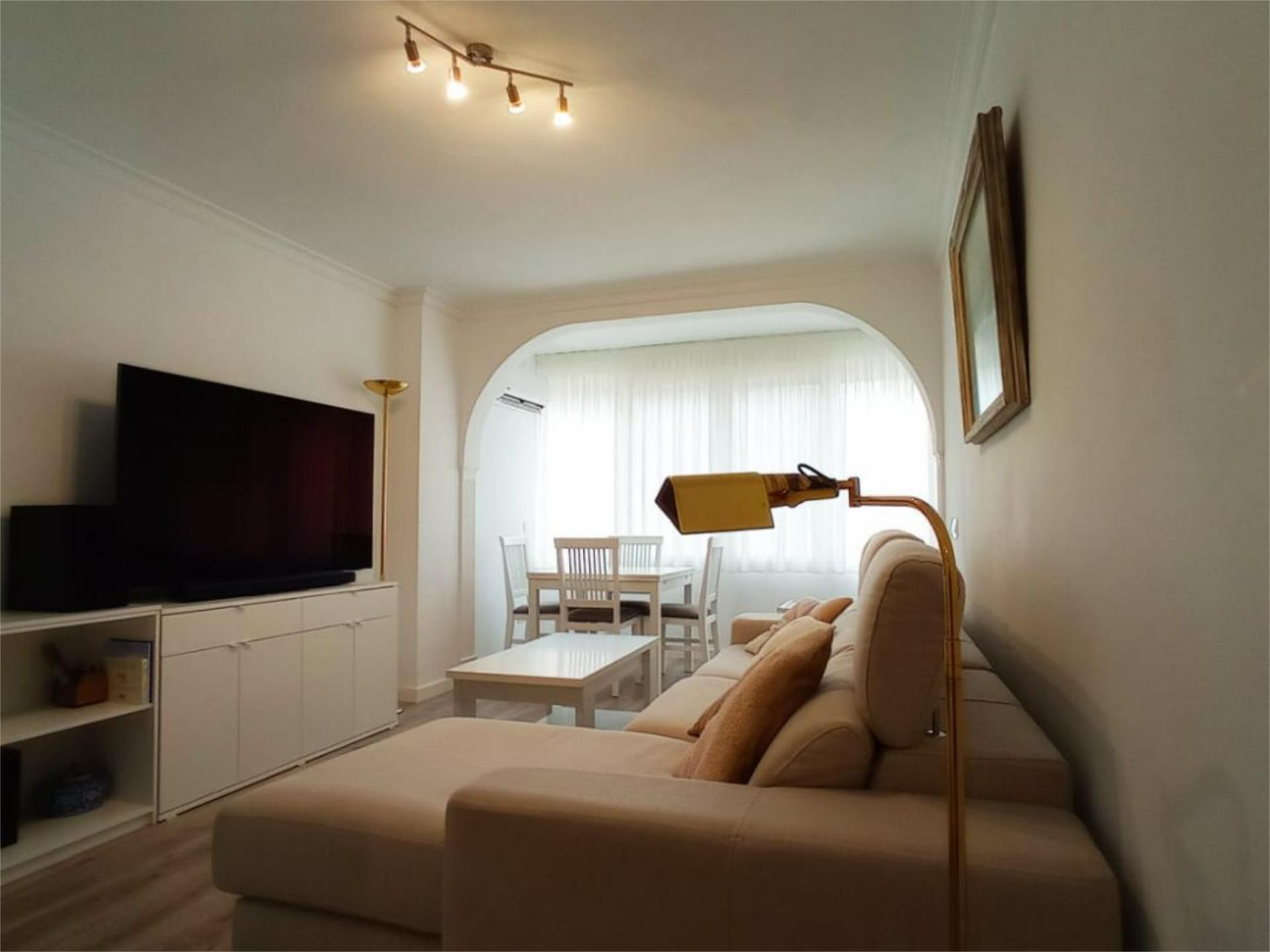 Living room of Flat for sale in Vélez-Málaga  with Air Conditioner and Swimming Pool