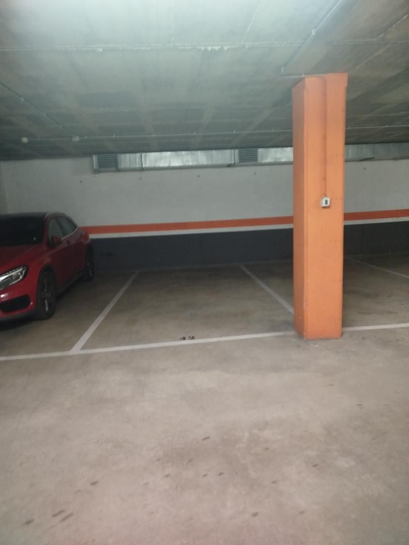 Parking of Garage to rent in Girona Capital