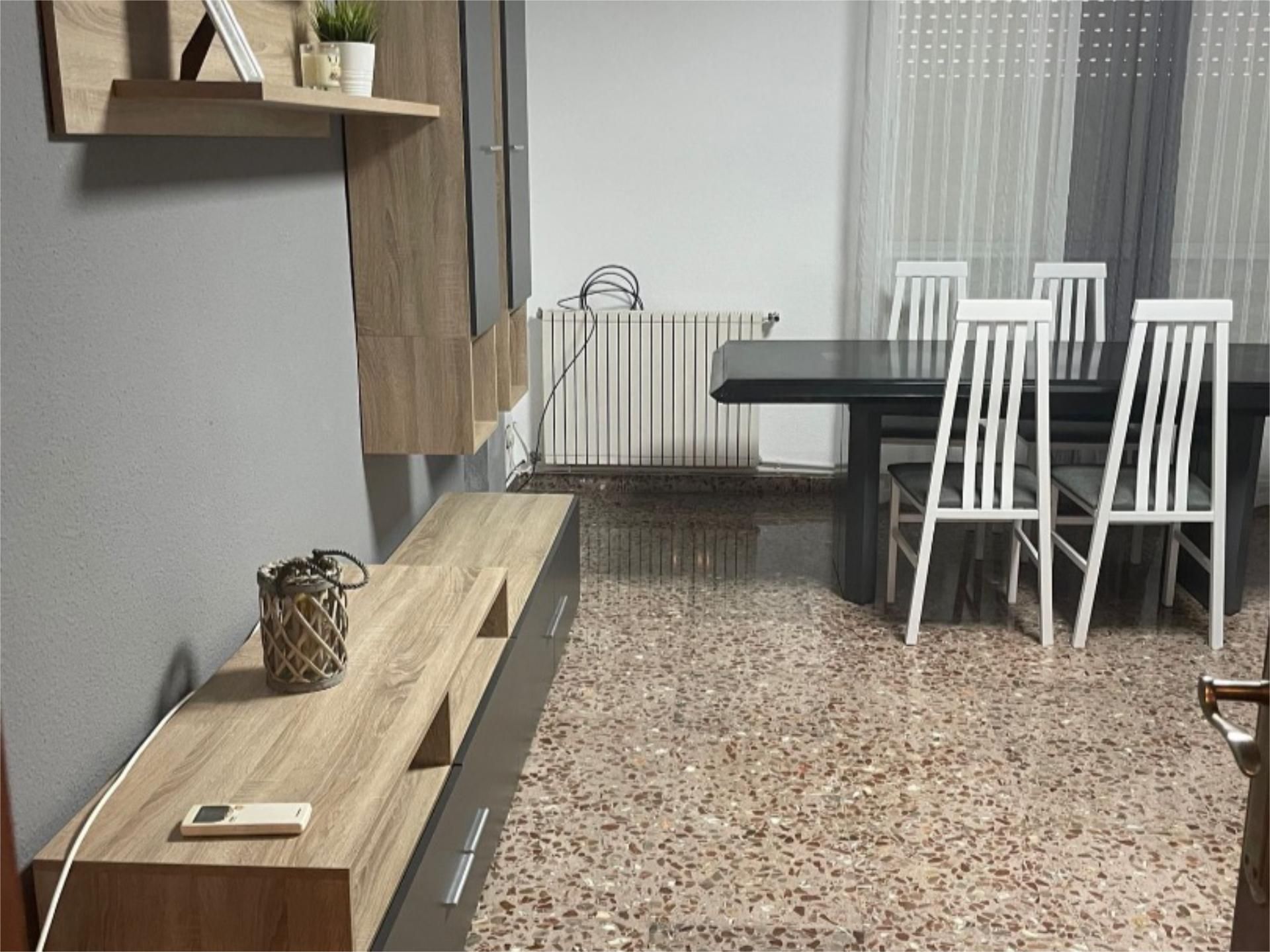 Comedor de Piso de alquiler en Caravaca de la Cruz con Aire acondicionado, Calefacción y Amueblado