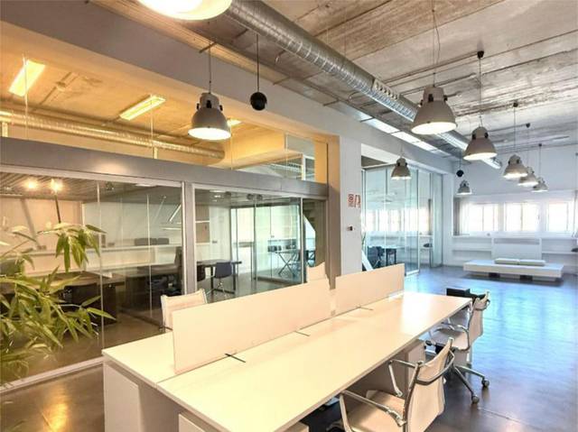 Oficina en Alquiler en Calle de Isabel Colbrand, 10 en Las Tablas