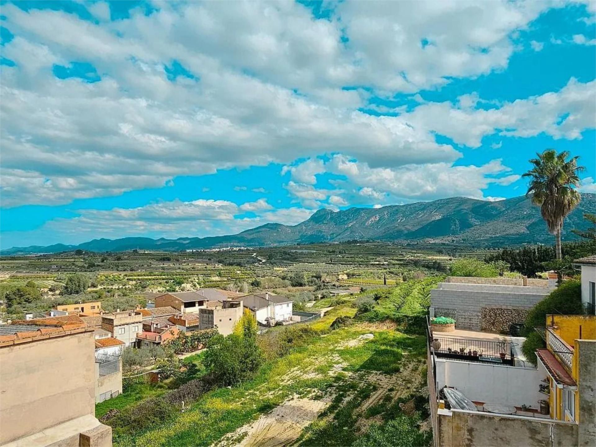 Vista exterior de Casa adosada en venta en Bélgida con Terraza, Trastero y Balcón