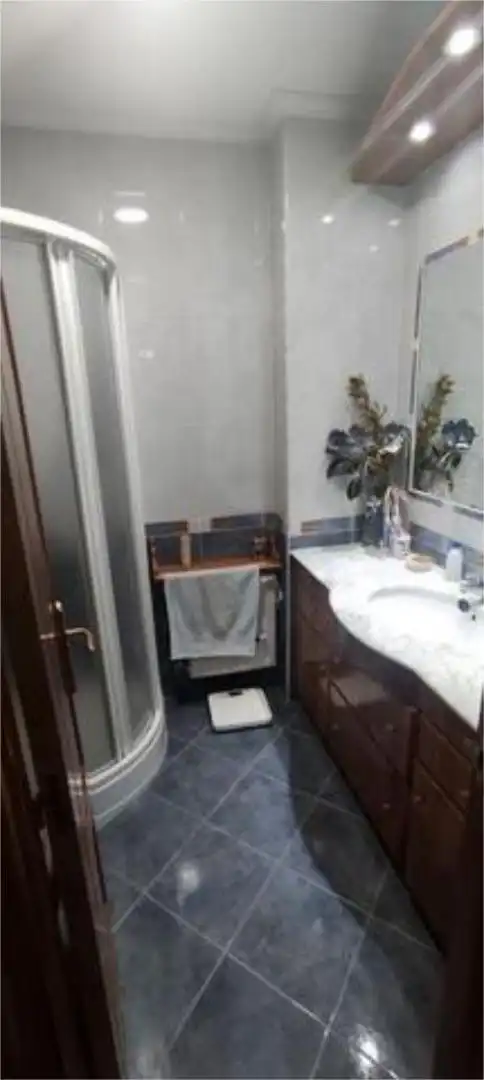 Baño de Piso en venta en Zamora Capital  con Calefacción y Terraza