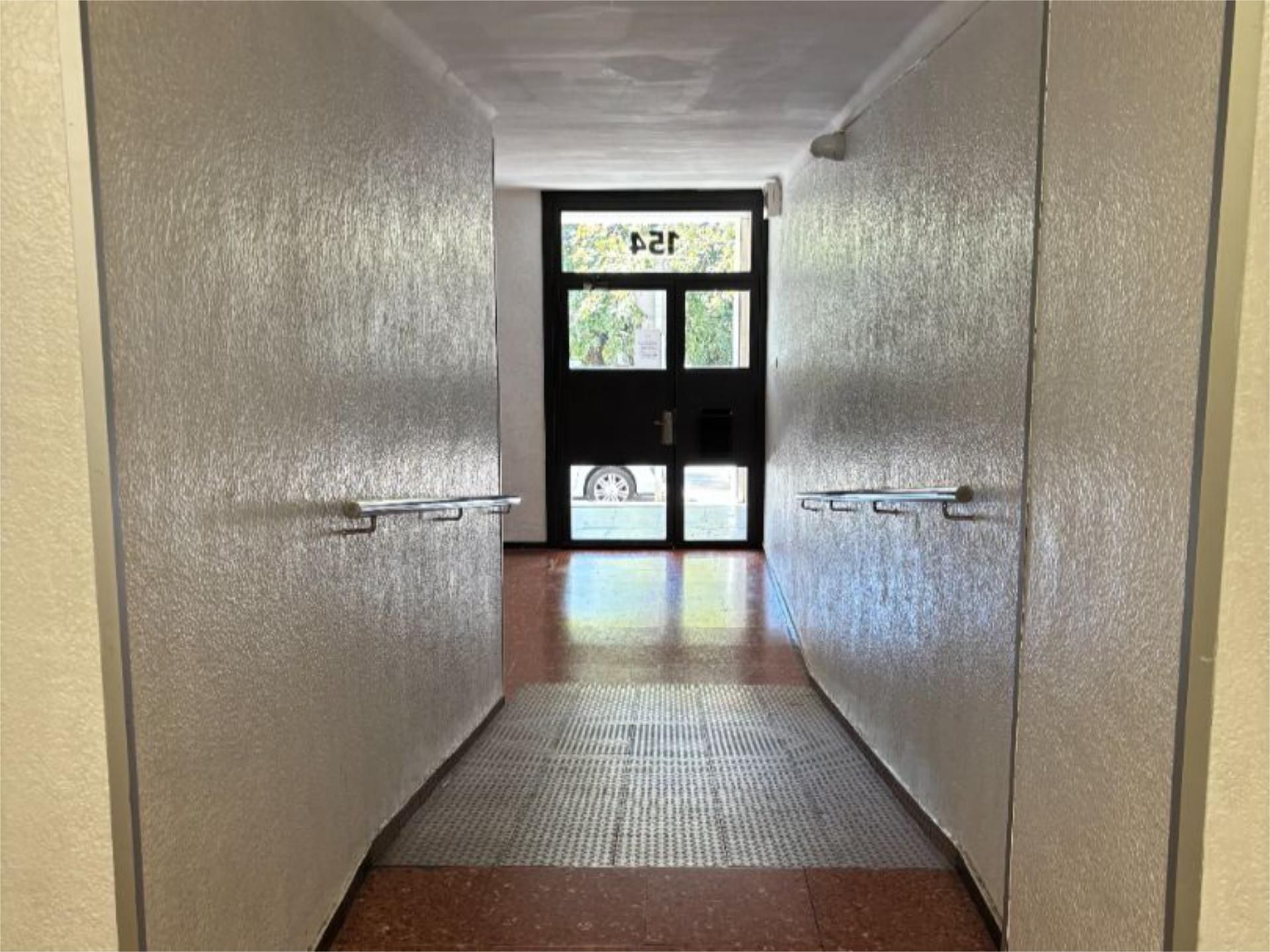 Flat for sale in Mataró  with Air Conditioner and Balcony