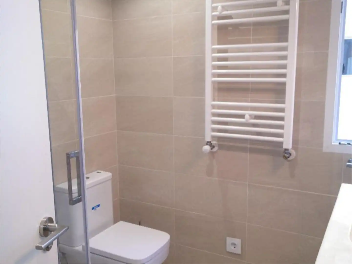 Room in Carrer d'Amadeu de Savoia, 19, Mestalla Room in Carrer d'Amadeu de Savoia, 19, Mestalla