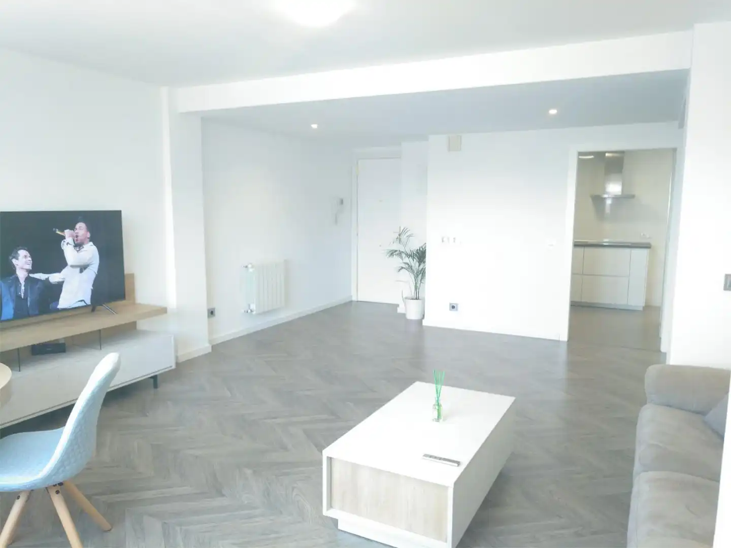 Room in Carrer d'Amadeu de Savoia, 19, Mestalla Room in Carrer d'Amadeu de Savoia, 19, Mestalla