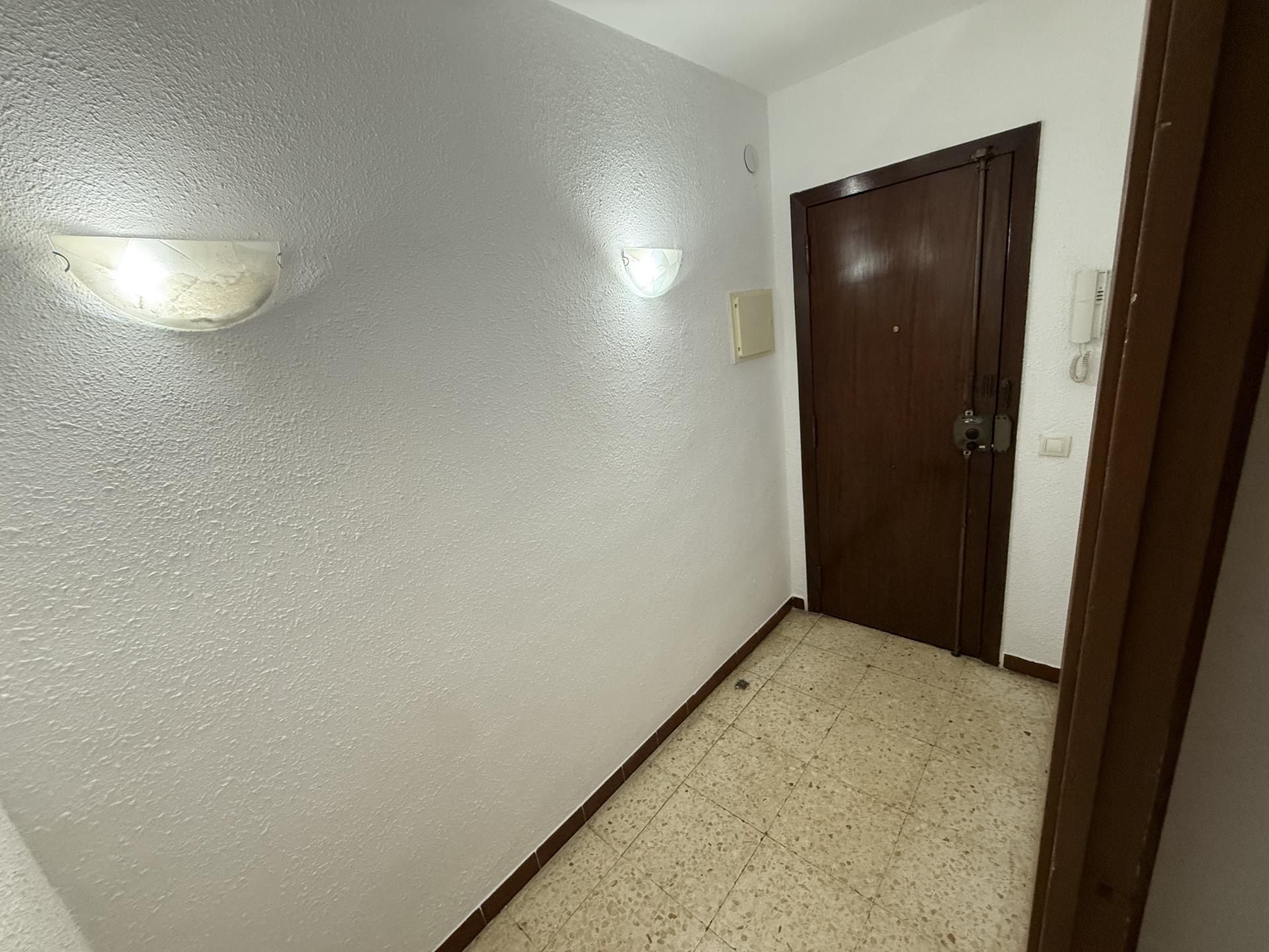 Flat for sale in Santa Coloma de Gramenet  with Balcony