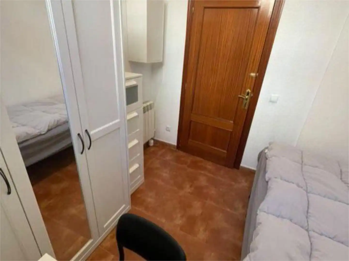 Room in Calle de Virgen de los Reyes, 25, Concepción Bedroom of Flat for share in Madrid with Heating and Furnished