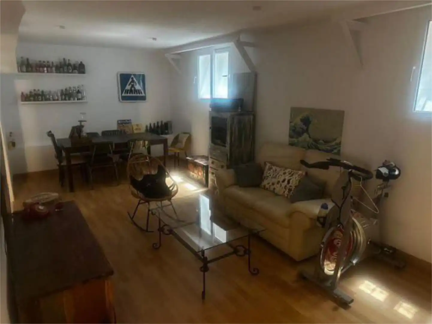 Room in Calle de Virgen de los Reyes, 25, Concepción Flat for share in Madrid with Heating and Furnished