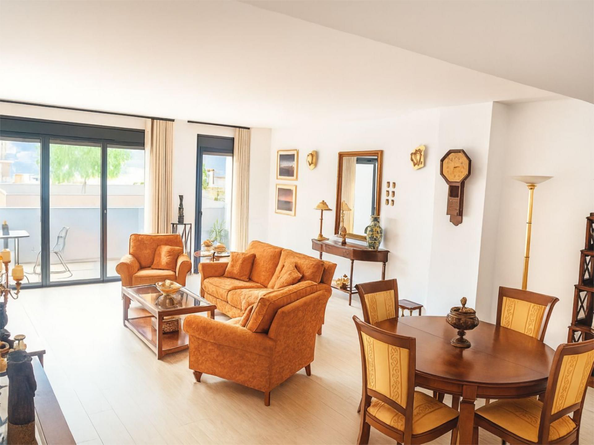 Living room of Flat for sale in Sant Feliu de Llobregat