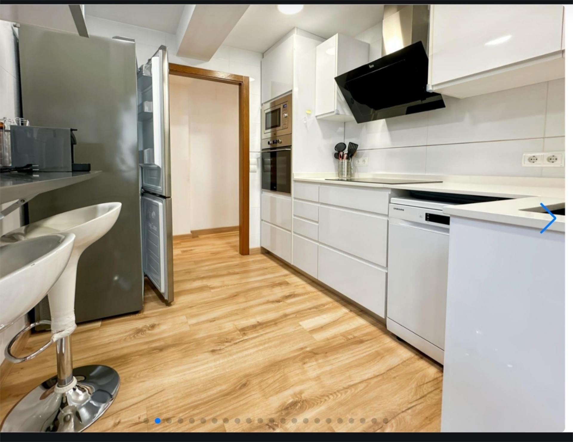 Flat to share in Carrer del Compte Noronya, 10, Hospital - Plaza del Real
