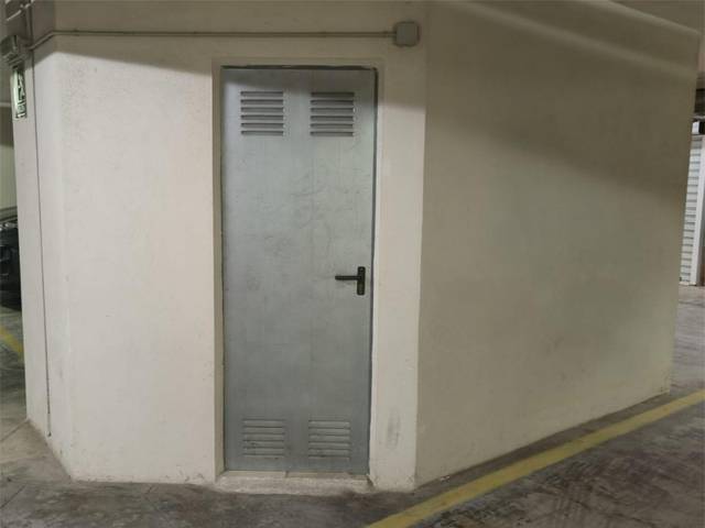 Trastero en Venta en Calle Carrera de las Angustias, 2 en Centro