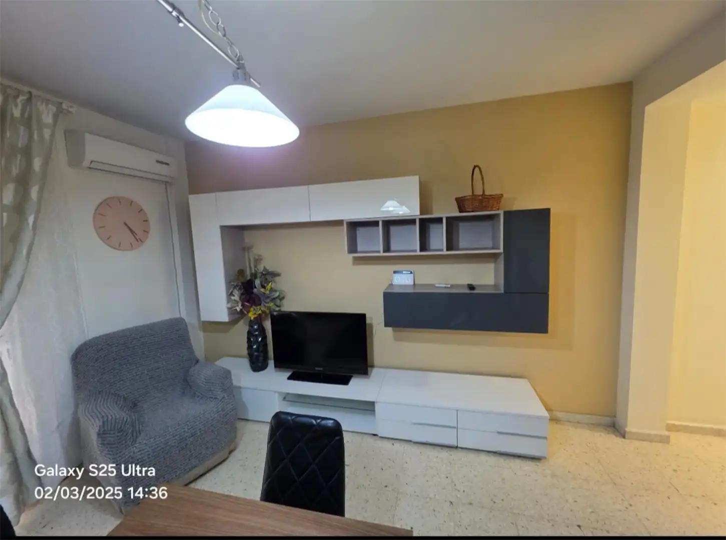 Wohnzimmer von Wohnung zum Verkauf in  Sevilla Capital mit Klimaanlage und Balkon