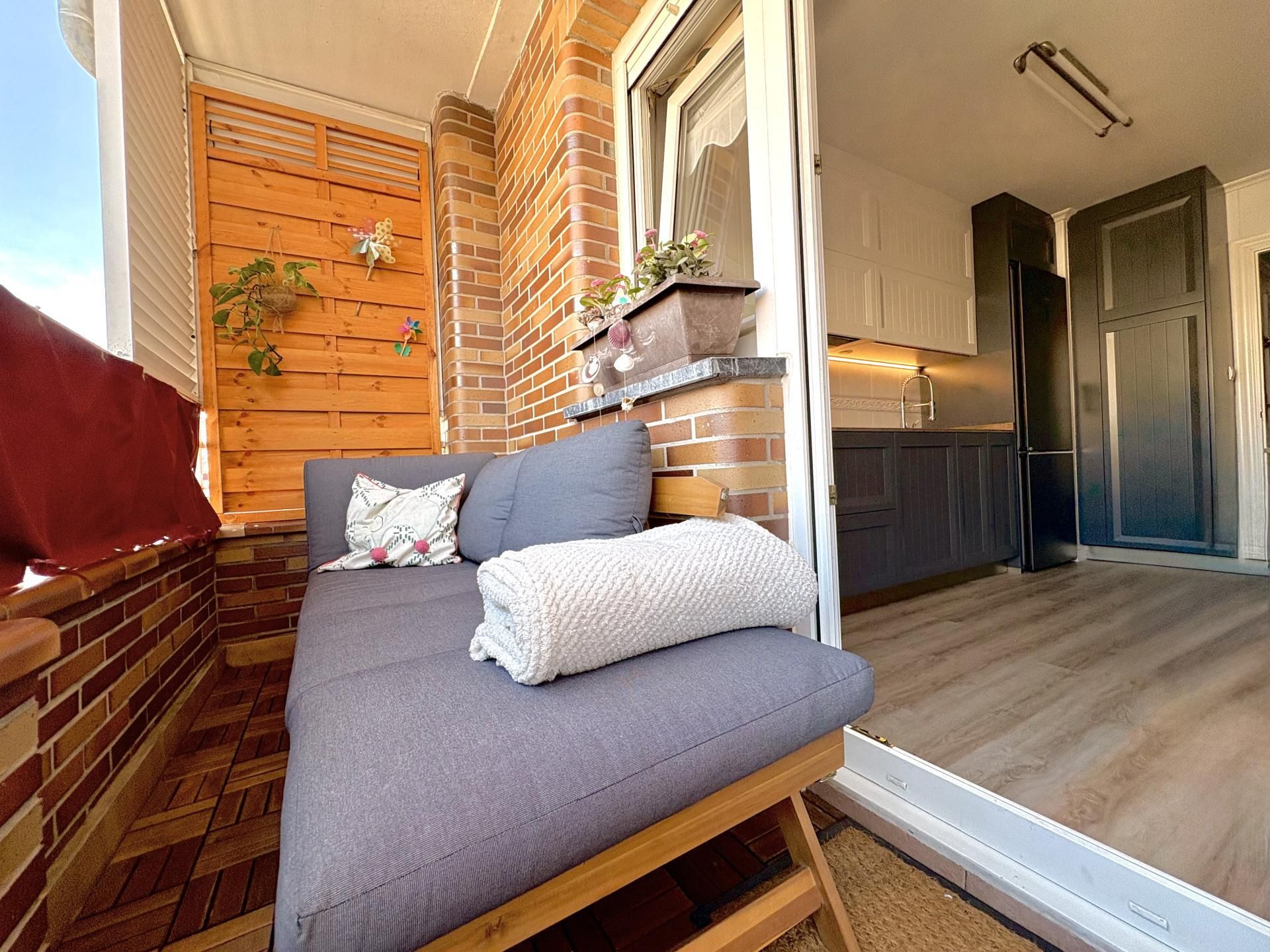 Pis en venda a Lauaxeta Kalea, 45, Kabiezes Terrassa de Pis en venda en Santurtzi amb Terrassa i Balcó