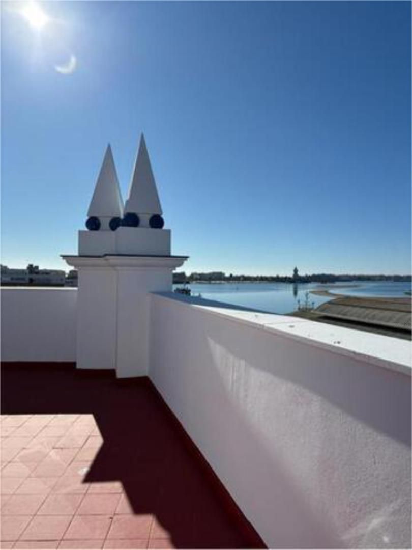 House or chalet for sale in Isla Cristina  with Terrace, Storage room and Swimming Pool