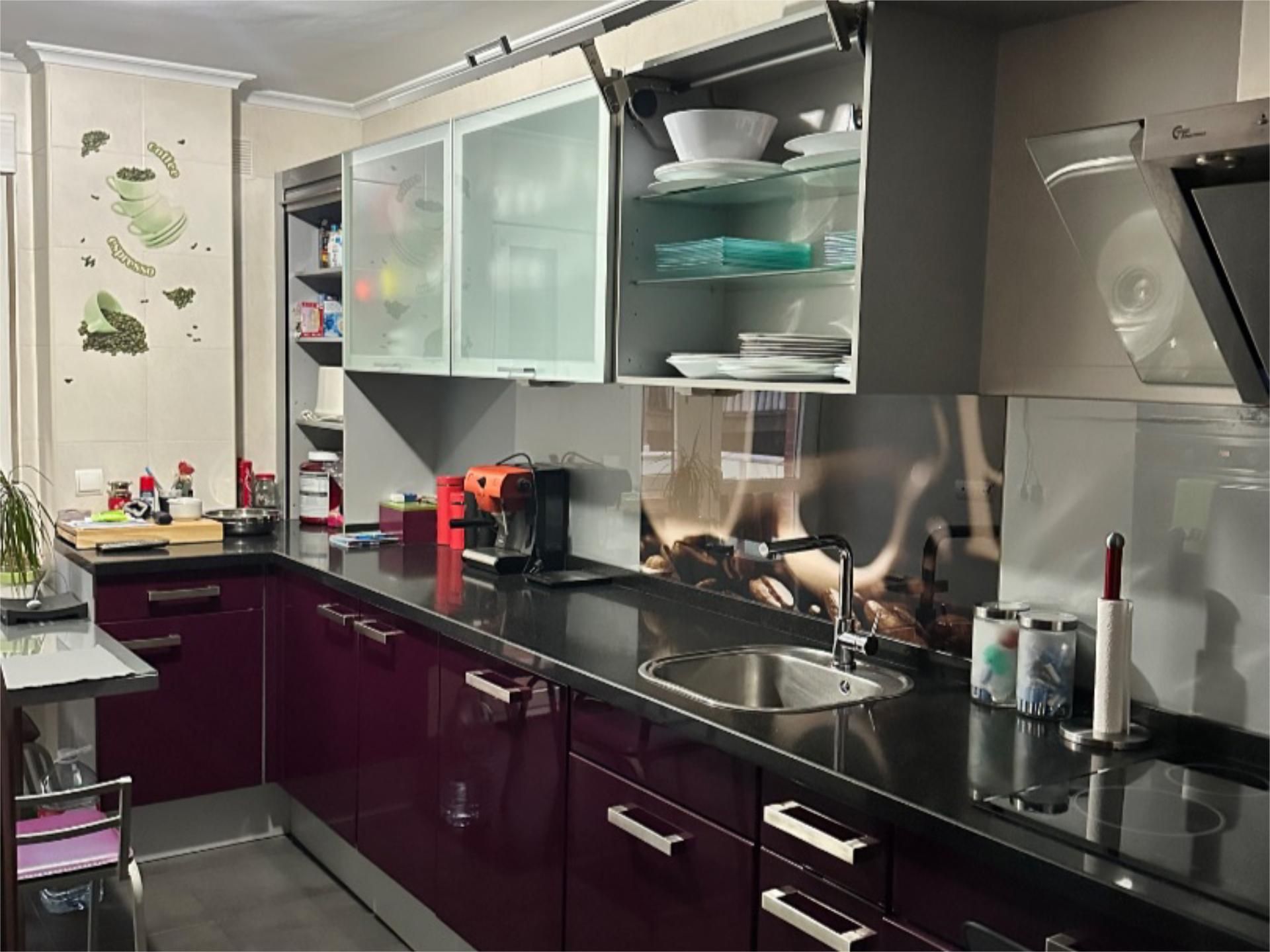 Kitchen of Flat for sale in Bembibre  with Heating, Parquet flooring and Terrace