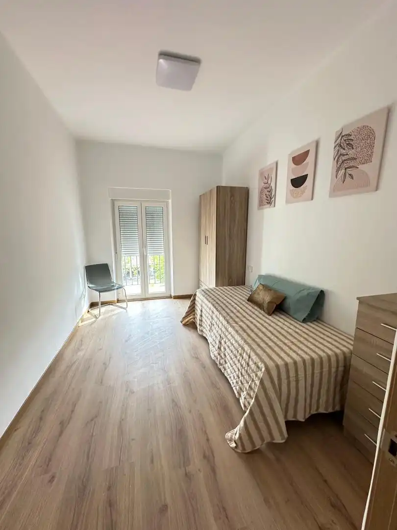 Wohnung zur Miete in Avenida Fernández Ladreda, 73, La Lastra Wohnung zur Miete in Avenida Fernández Ladreda, 73, La Lastra