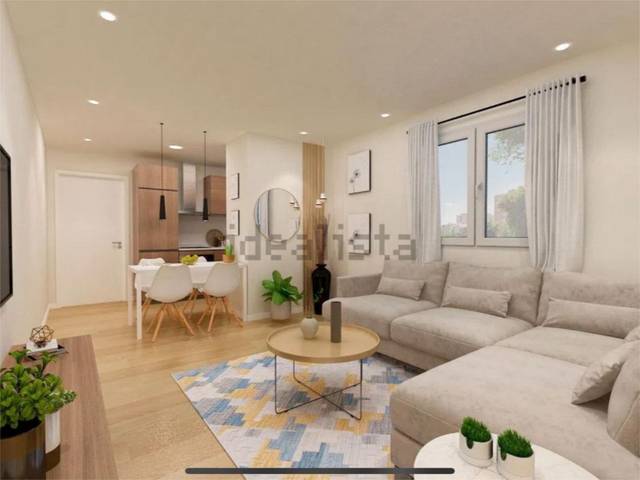 Piso en Venta en Calle Carabias, 20 en Campamento