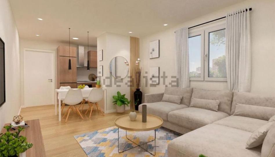 Flat for sale in Calle Carabias, 20, Campamento, Madrid - image 1 Photo 1 of Flat for sale in Calle Carabias, 20, Campamento, Madrid