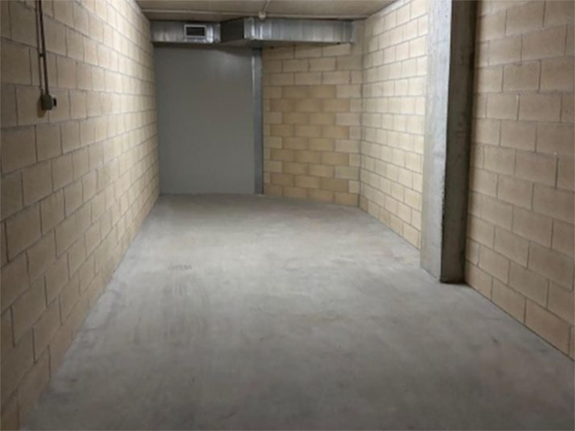Garage to rent in Hernani