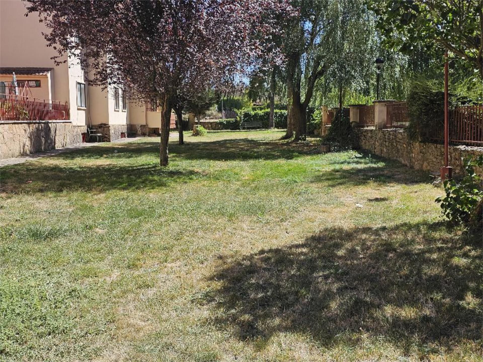 Wohnung zum Verkauf in Riaza mit Heizung, Terrasse und Abstellraum