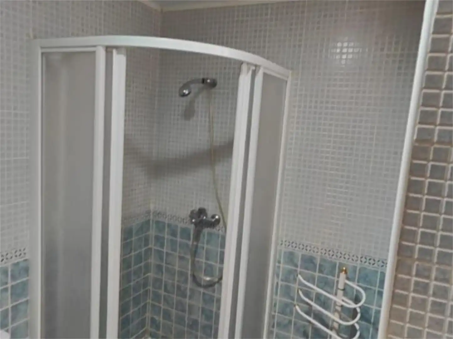 Baño de Piso en venta en Cabra con Aire acondicionado y Amueblado
