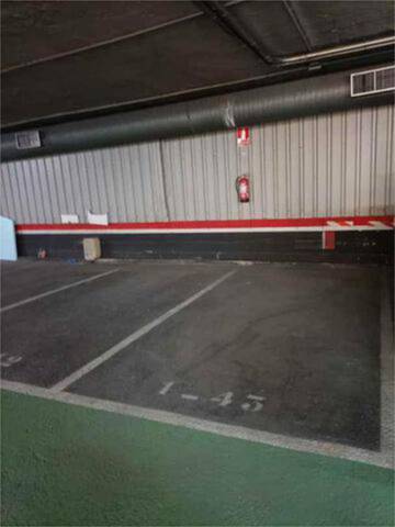 Garaje en Alquiler en Castellana