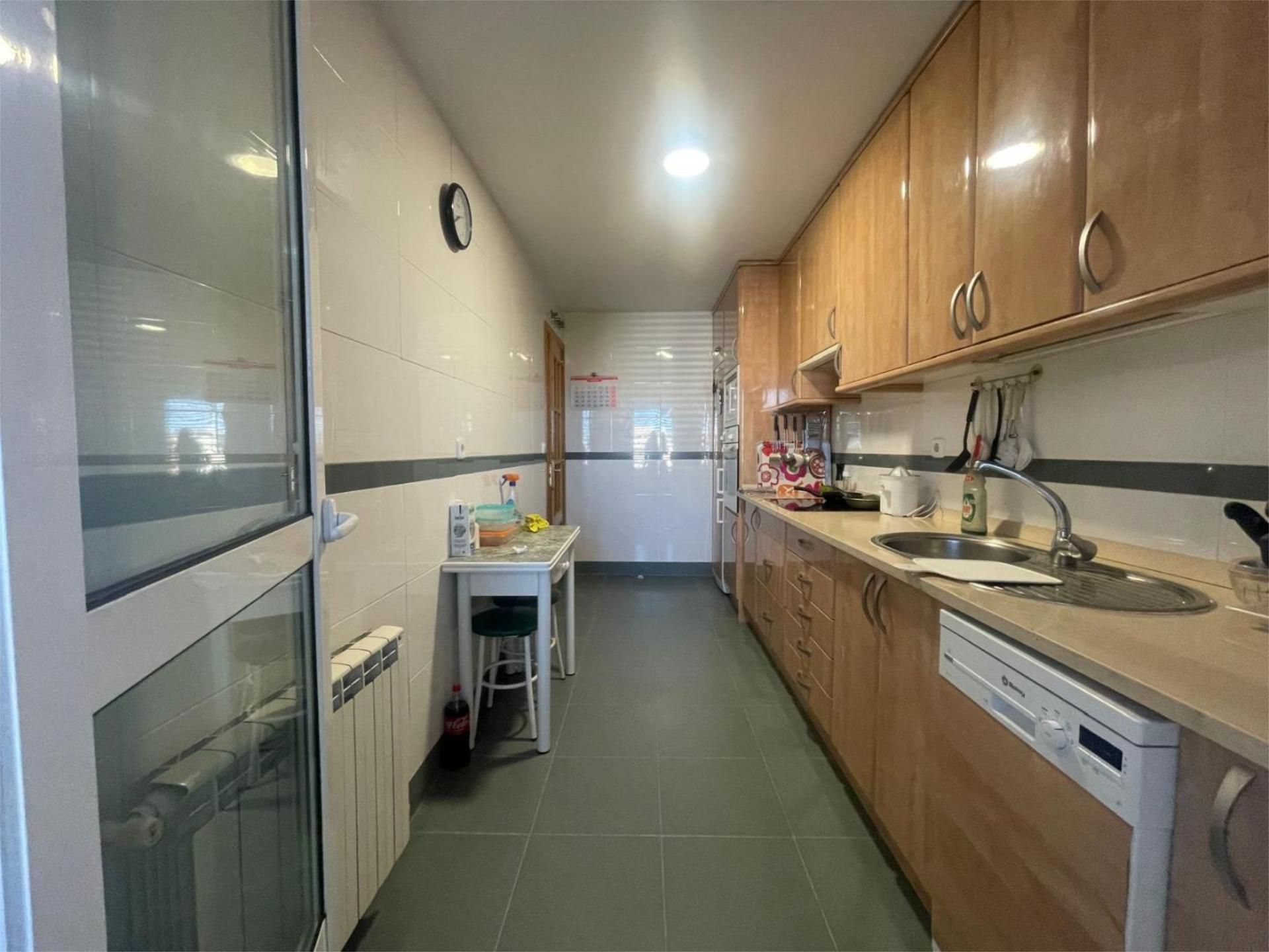 Kitchen of Flat for sale in  Madrid Capital  with Air Conditioner and Balcony