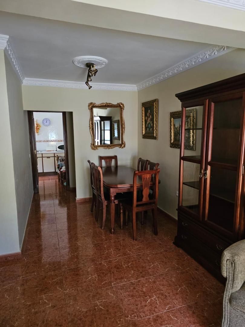 Comedor de Piso de alquiler en Jerez de la Frontera con Aire acondicionado, Amueblado y Balcón
