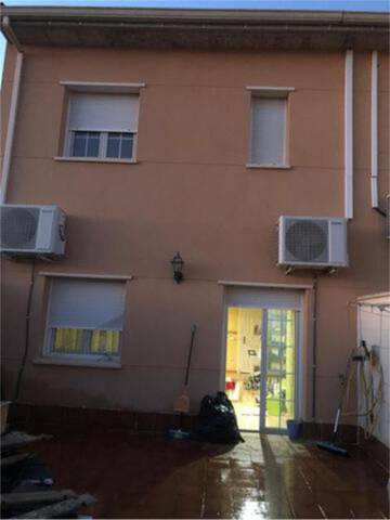 Casa adosada en Venta en Pinseque