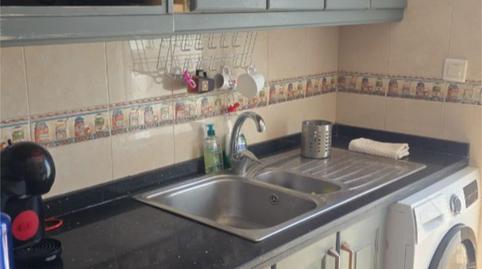 Foto 2 de Ático de alquiler en Calle Raimundo Burguera, 17, San Luis de Sabinillas, Málaga