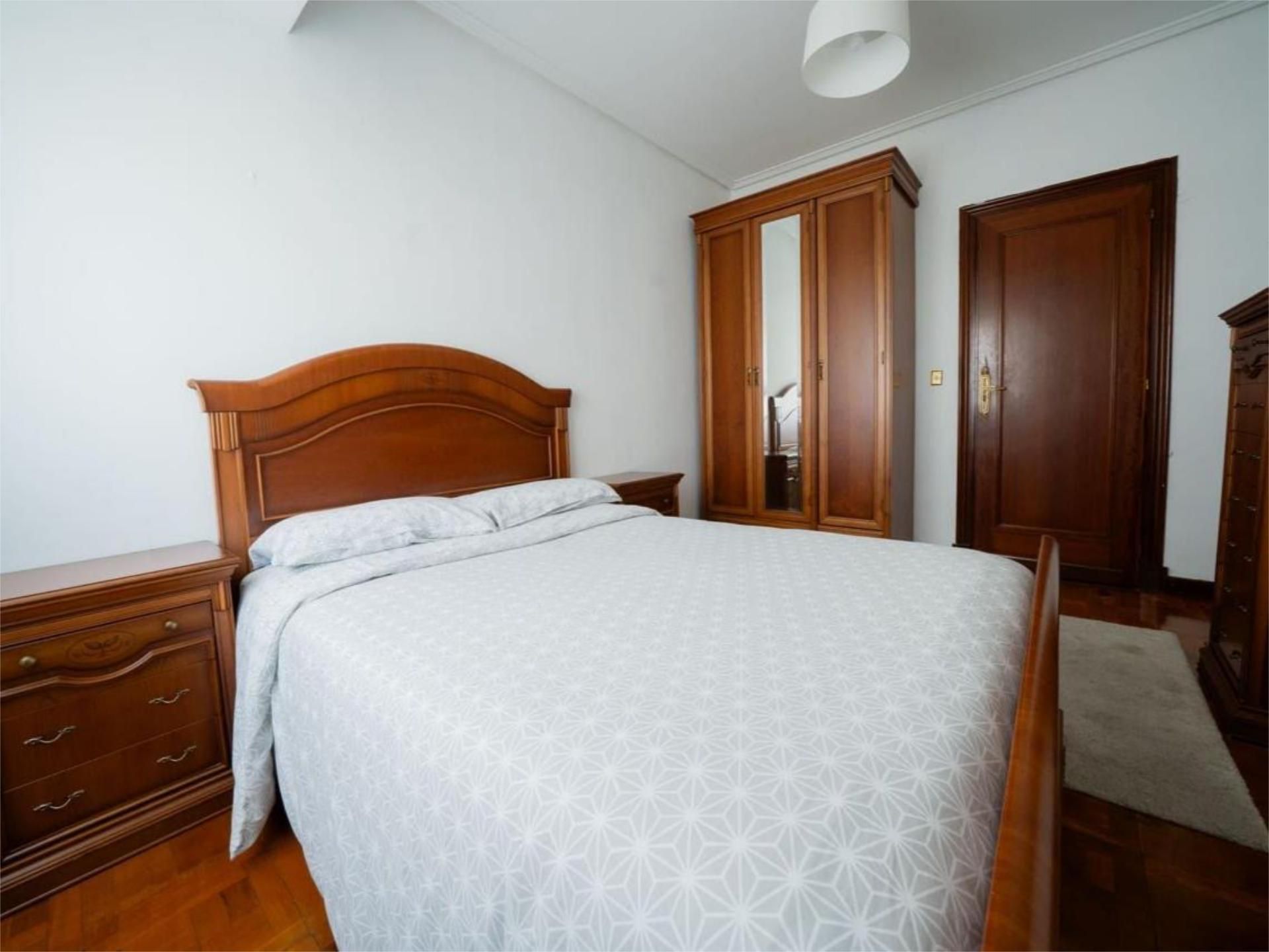 Flat to share in Badaia Kalea, 21, Coronación