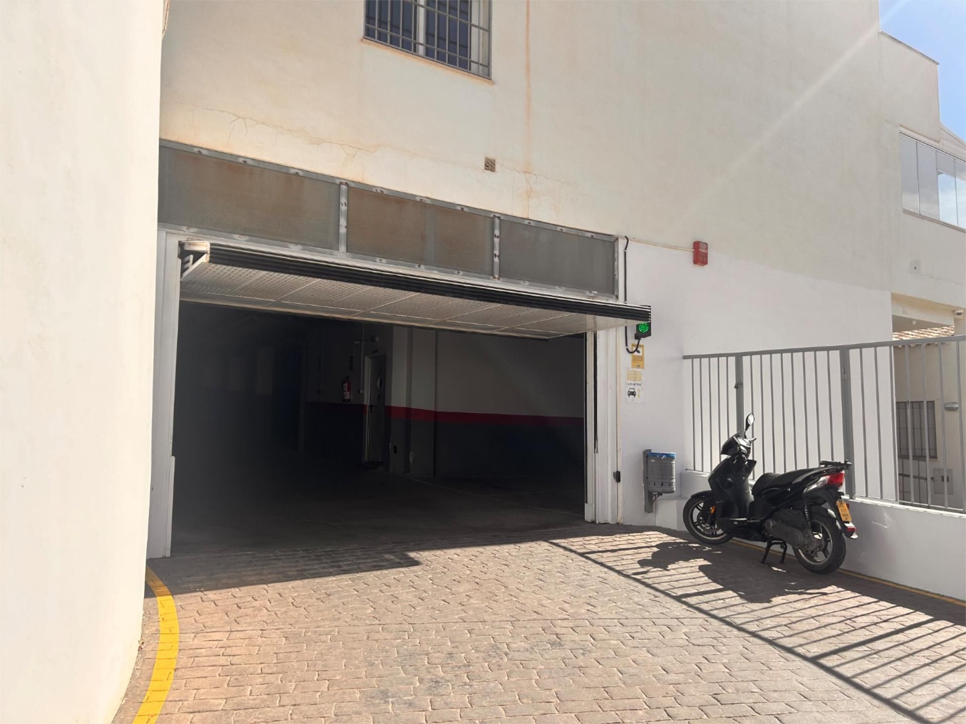 Parking de Garaje en venta en Vélez-Málaga