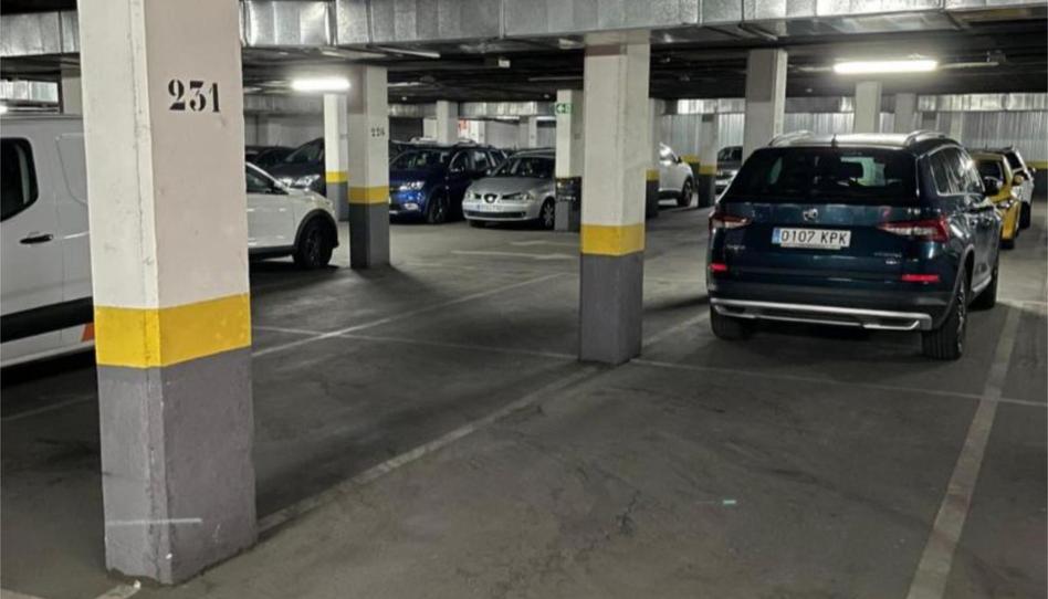 Garatge de lloguer a Calle de Los Pedroches, 5, Zarzaquemada, Madrid - imatge 1 Foto 1 de Garatge de lloguer a Calle de Los Pedroches, 5, Zarzaquemada, Madrid