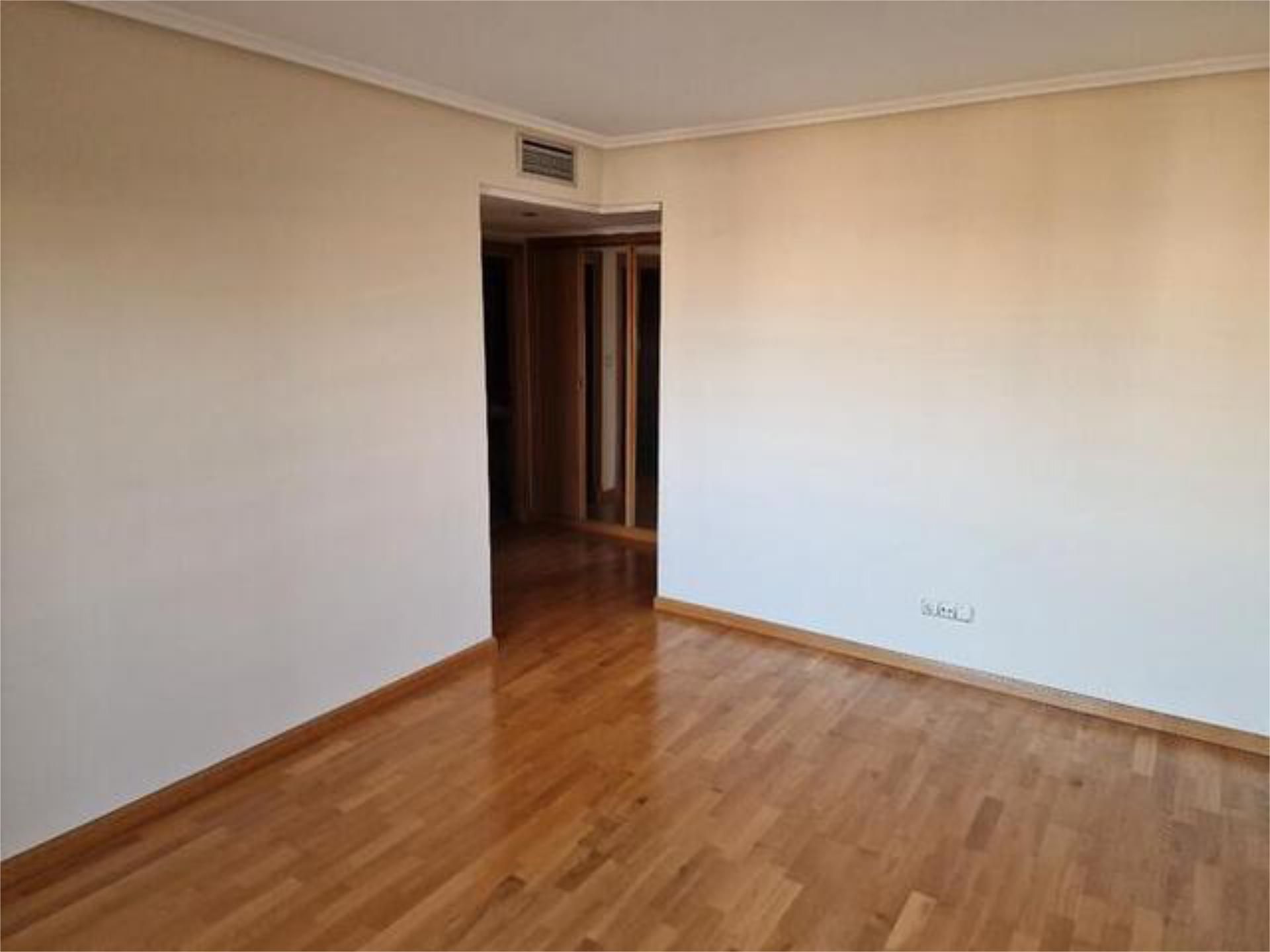 Piso de alquiler en San José Alto