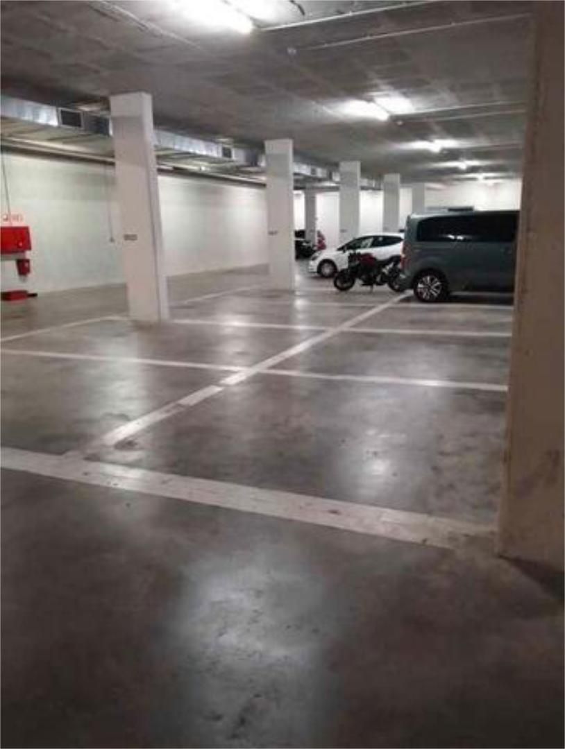 Parking of Garage to rent in San Fernando