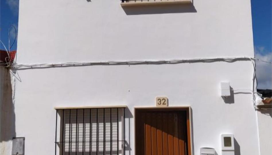 Casa adosada en venda a Calle Federico García Lorca, 32, Casariche, Sevilla - imatge 1 Foto 1 de Casa adosada en venda a Calle Federico García Lorca, 32, Casariche, Sevilla