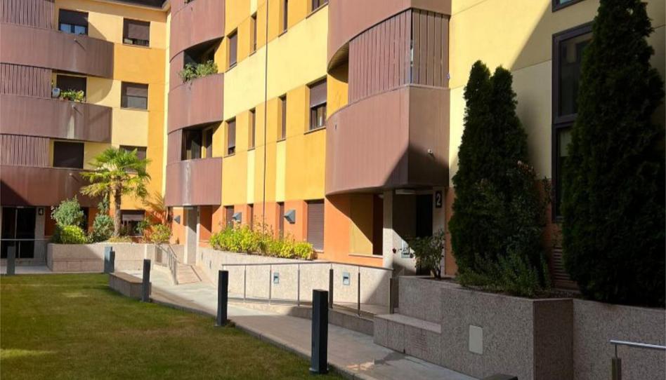 Photo 1 of Flat to share in Calle Coslada, 6, Valdepelayo - Montepinos - Arroyo Culebro, Madrid