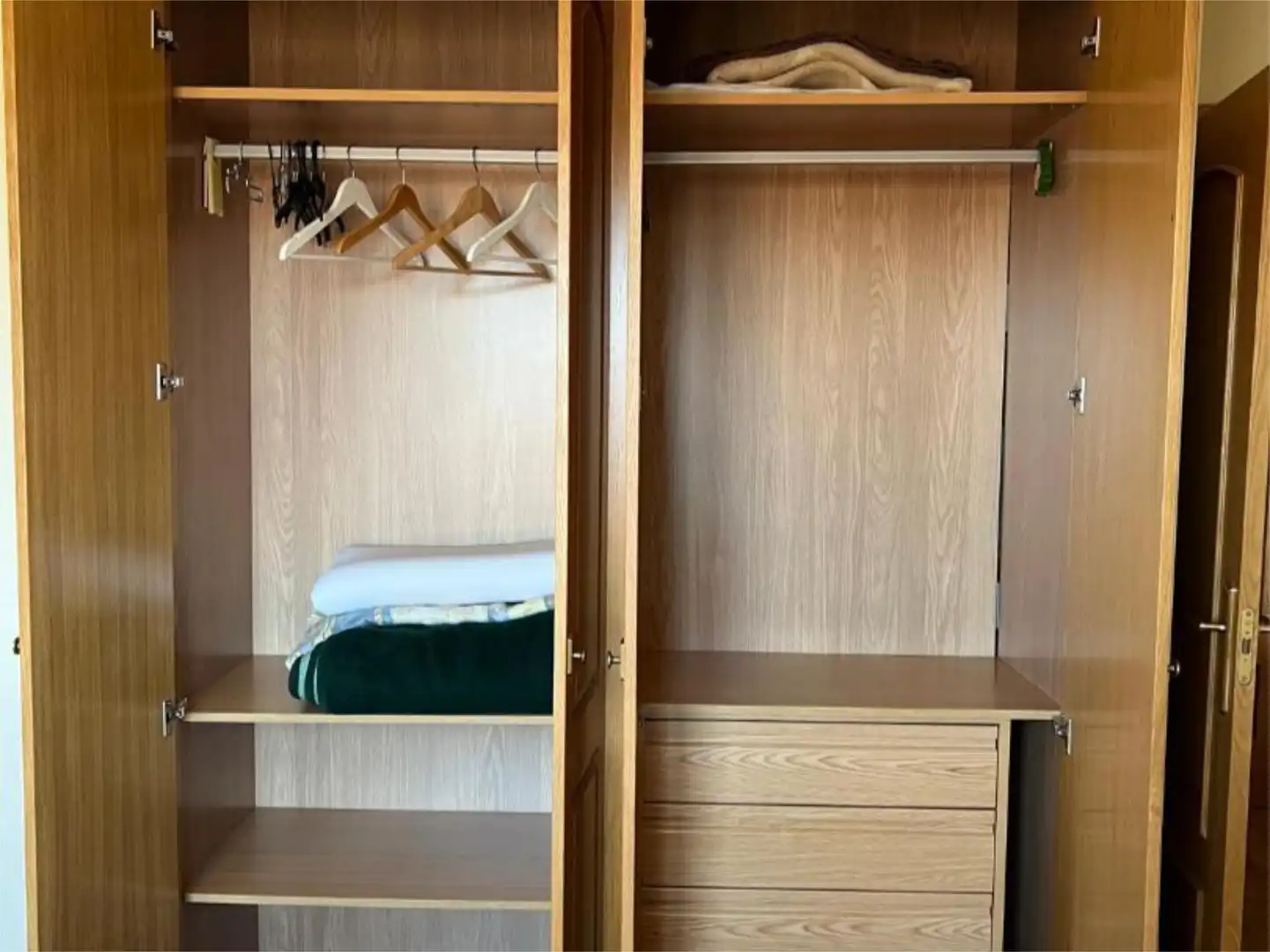 Piso en venta en Calle de Manuel Gómez Moreno, 2, Universidad Habitación de Piso en venta en Ávila Capital con Terraza