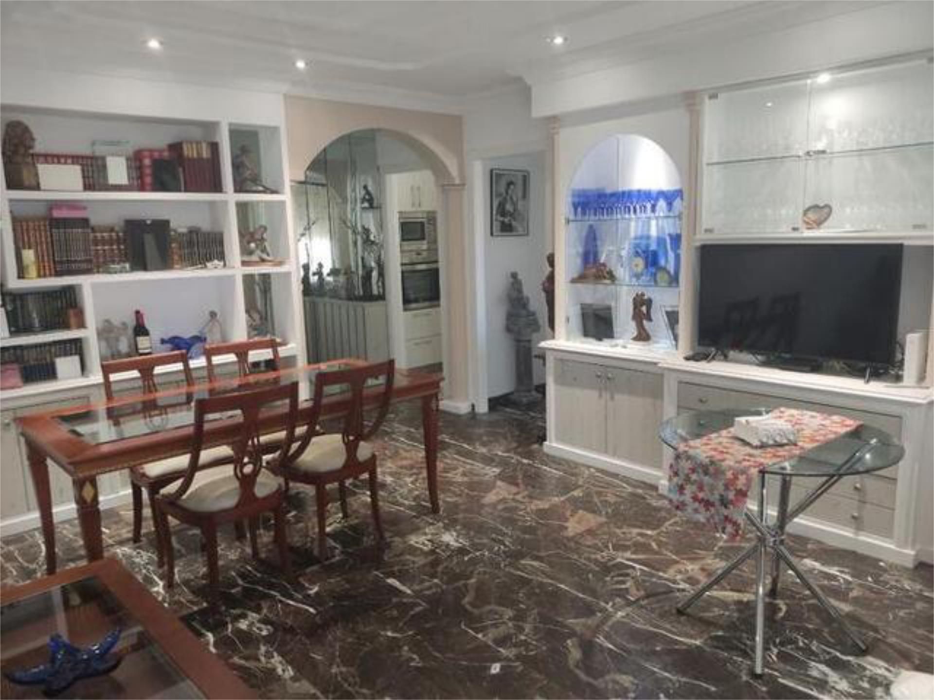 Dining room of Attic for sale in  Granada Capital  with Heating, Private garden and Terrace