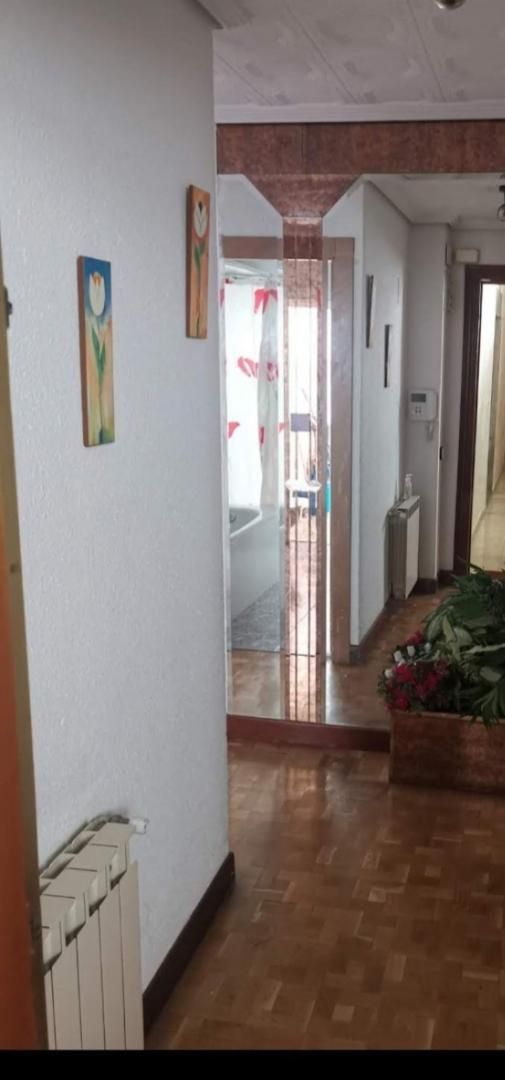 Pis en venda en Ansoáin / Antsoain amb Terrassa i Balcó