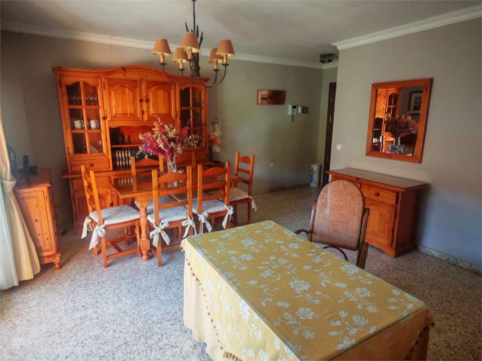 Pis en venda a Hispanidad - Vivar Téllez Menjador de Pis en venda en Vélez-Málaga amb Aire condicionat i Balcó