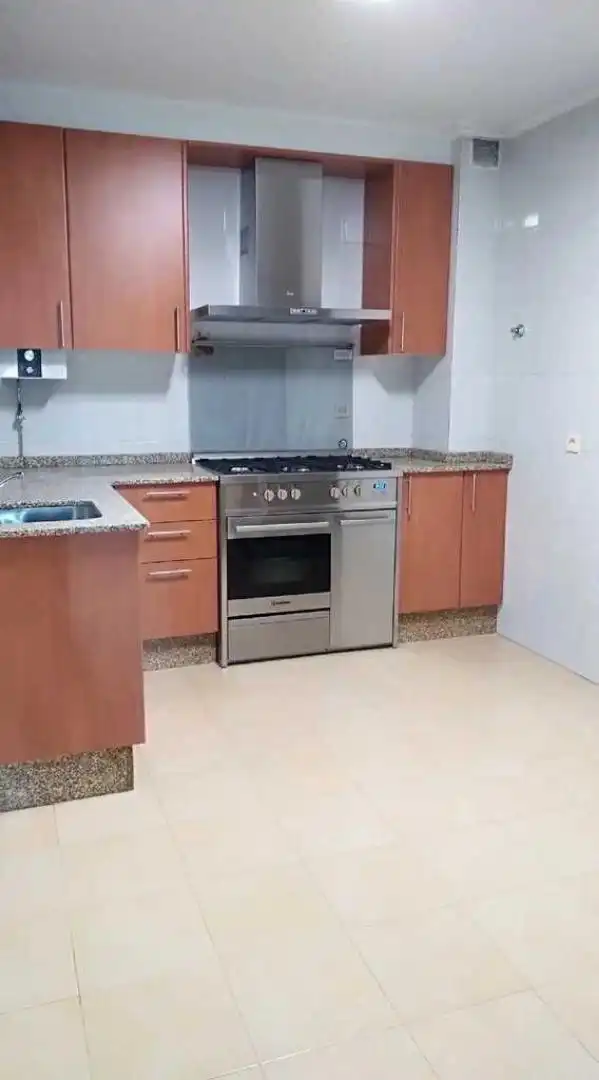 Piso en venta en Rua Progreso, 42, Silleda Cocina de Piso en venta en Silleda con Trastero, Amueblado y Balcón