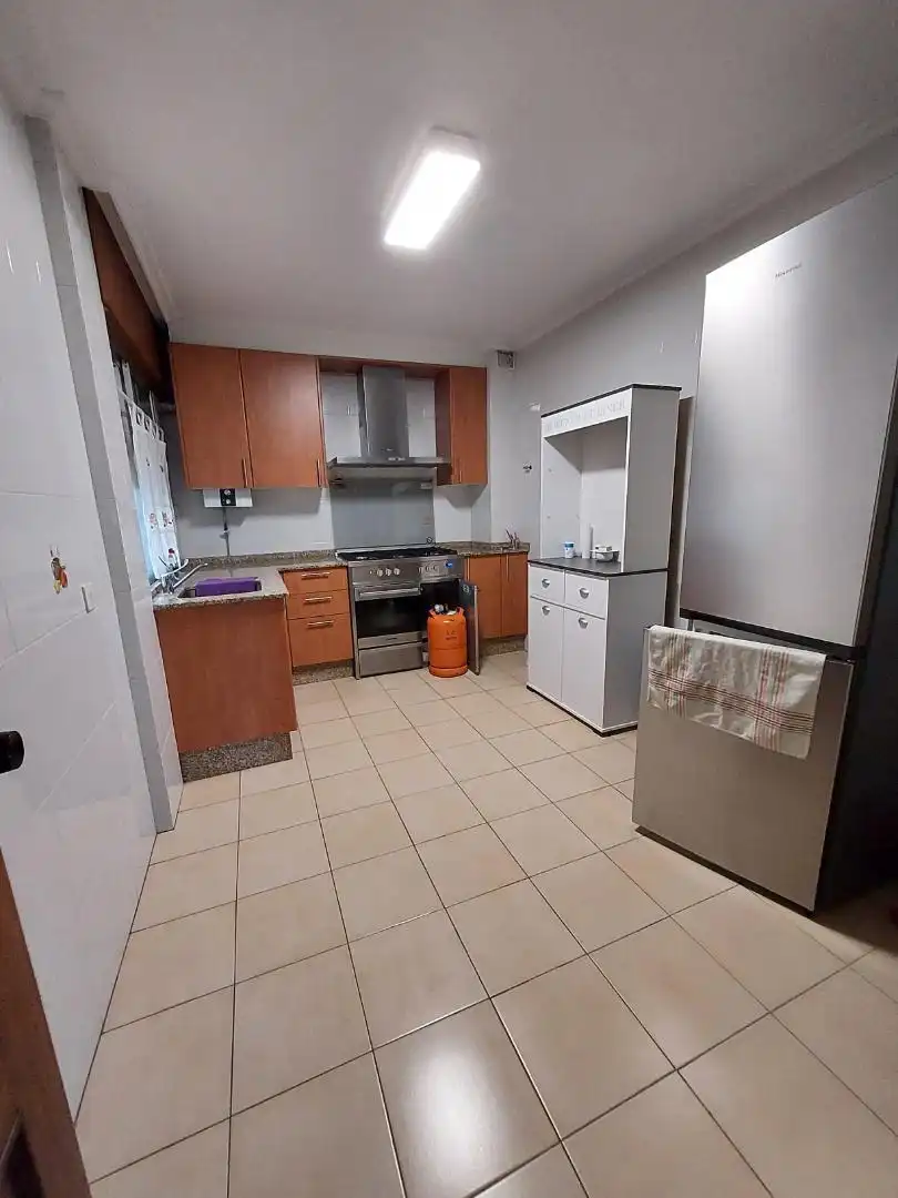 Piso en venta en Rua Progreso, 42, Silleda Cocina de Piso en venta en Silleda con Trastero, Amueblado y Balcón