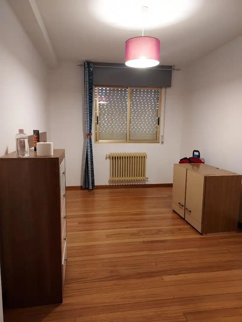 Piso en venta en Rua Progreso, 42, Silleda Habitación de Piso en venta en Silleda con Trastero, Amueblado y Balcón