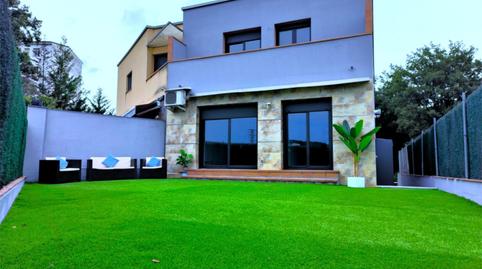 Casa adosada en venda a Travessia de la Vista Alegre, 58p, Sant Julià del Llor i Bonmatí, Girona - imatge 2 Foto 2 de Casa adosada en venda a Travessia de la Vista Alegre, 58p, Sant Julià del Llor i Bonmatí, Girona