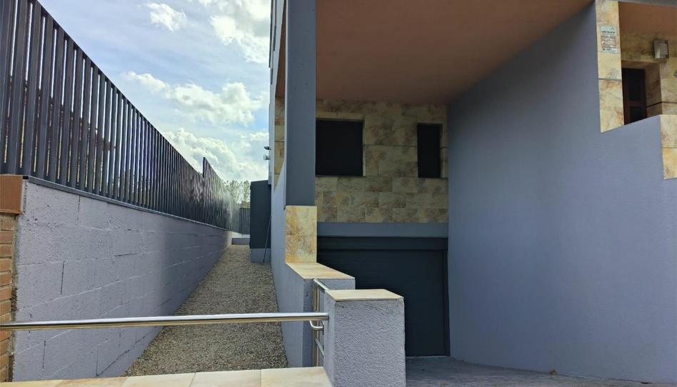 Casa adosada en venda a Travessia de la Vista Alegre, 58p, Sant Julià del Llor i Bonmatí, Girona - imatge 1 Foto 1 de Casa adosada en venda a Travessia de la Vista Alegre, 58p, Sant Julià del Llor i Bonmatí, Girona