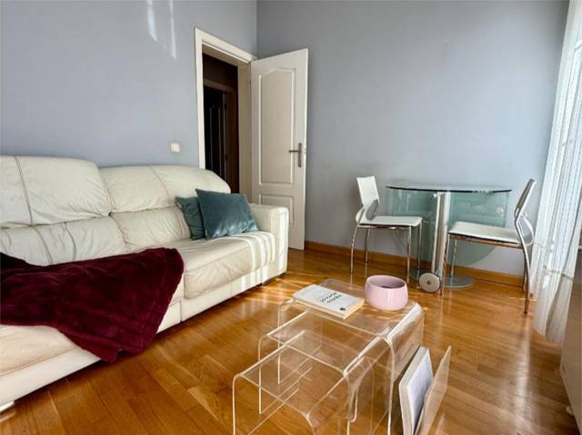 Piso en Venta en Adelfas