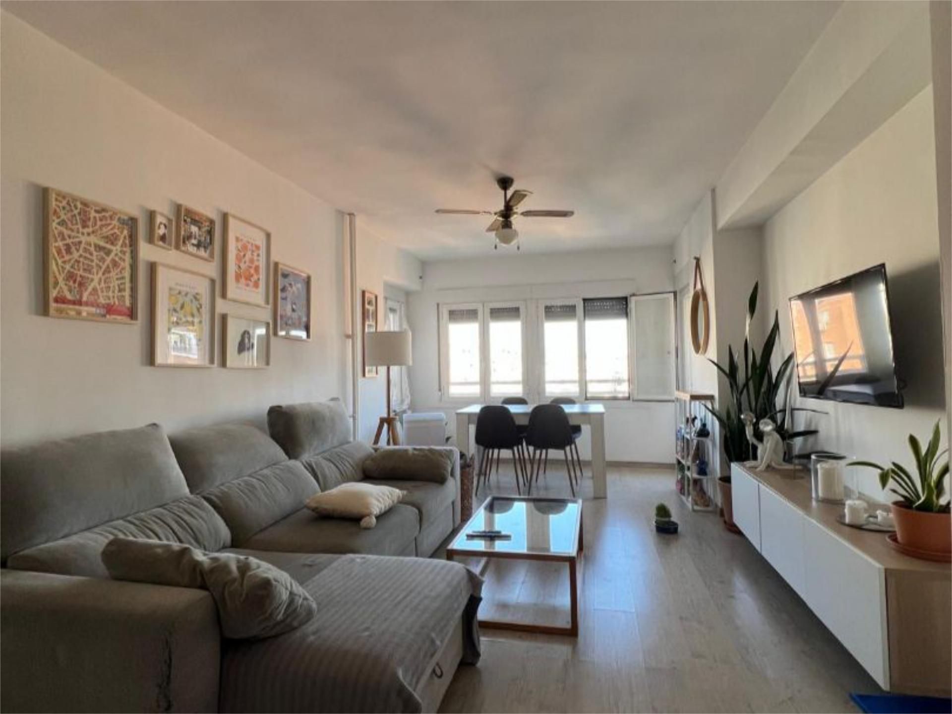 Living room of Flat for sale in  Madrid Capital  with Terrace