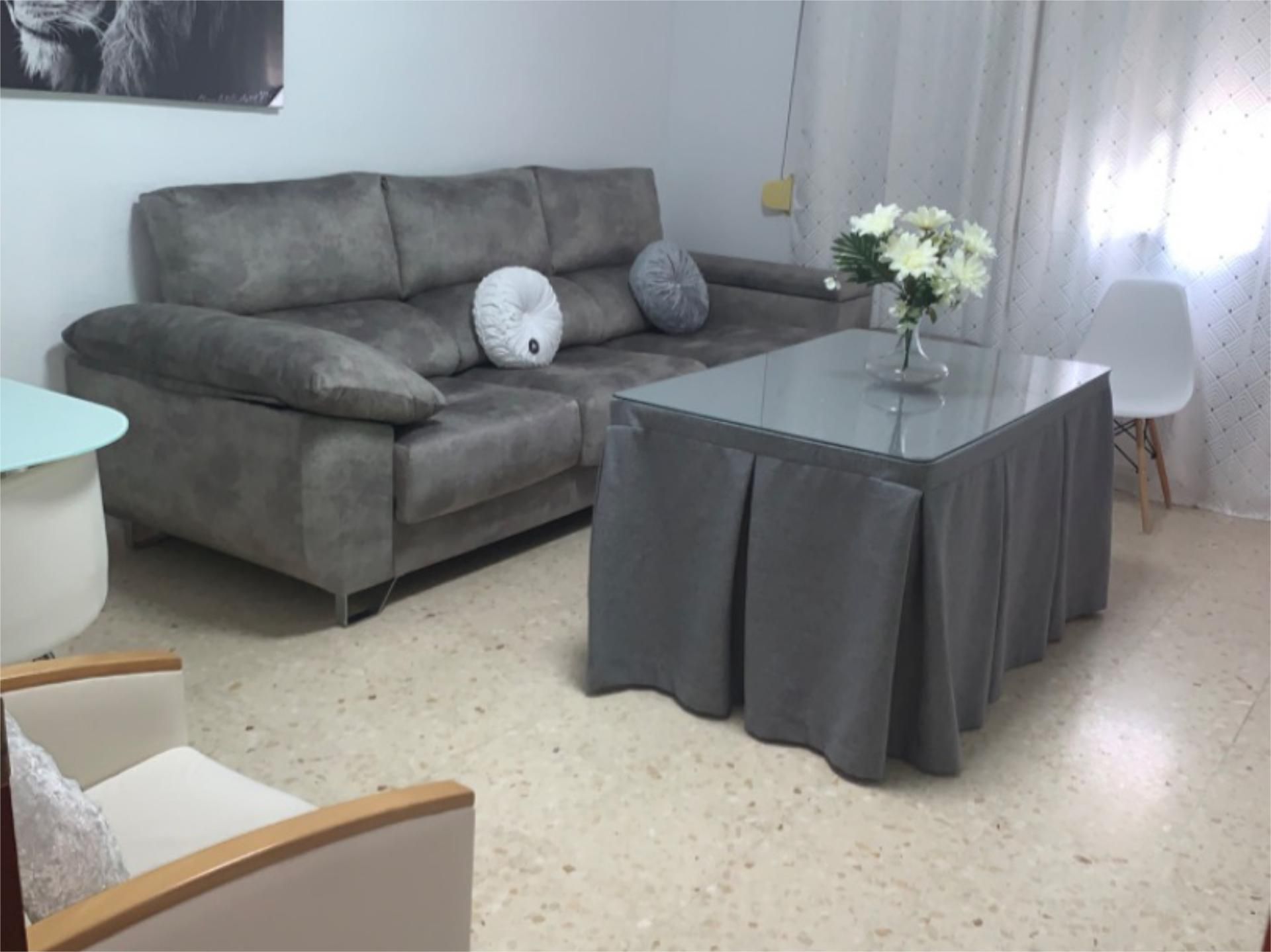 Living room of Flat for sale in Alcalá de los Gazules  with Air Conditioner, Terrace and Swimming Pool